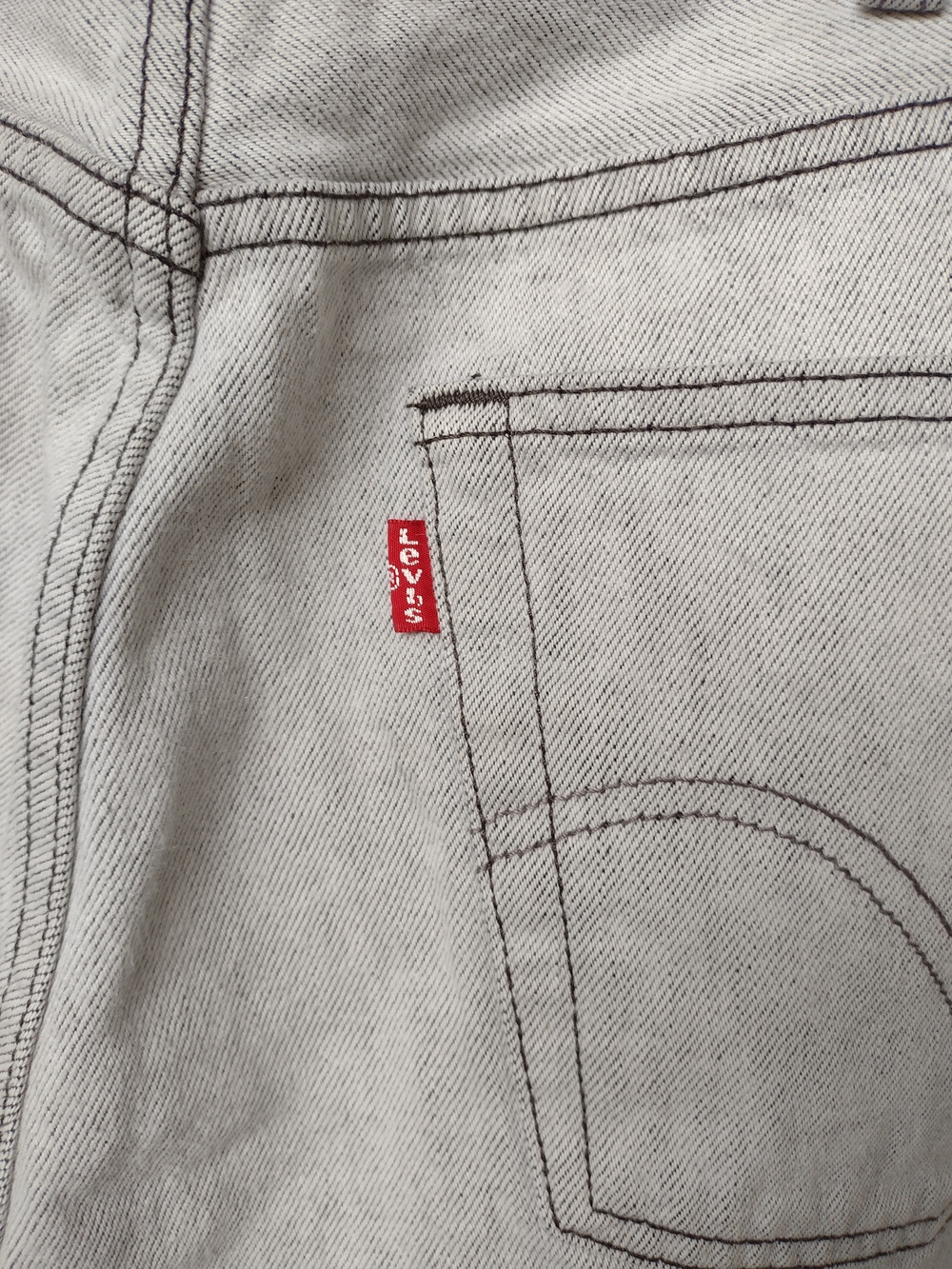 Levi's 501 XX Button Fly Jeans Mens 36X29 Light Wash Straight Leg Vintage 90's - Picture 4 of 11